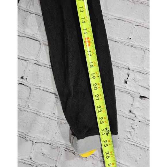 Batman TM & DC Comics Bioworld Jumpsuit Embroidered Cape MENS SIZE MEDIUM - Picture 10 of 14